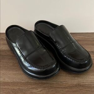 EUC Dansko Madigan Leather Slip On Black Mules/Clogs EU 38